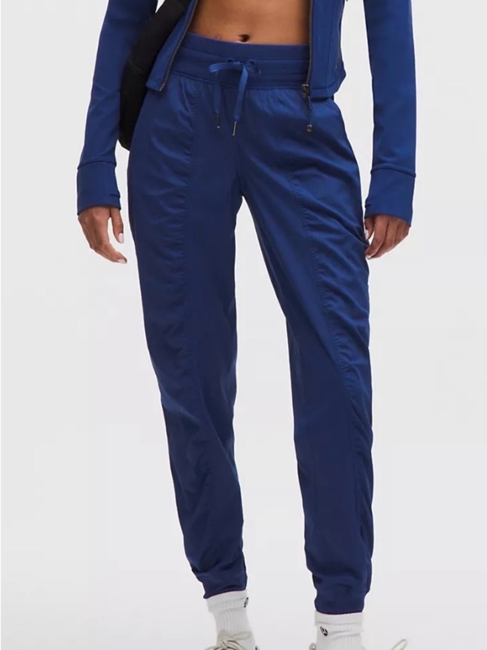 Dance Studio Mid-Rise Jogger